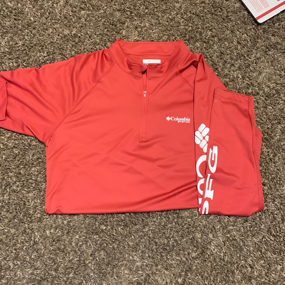 Columbia performance fishing gear shirt